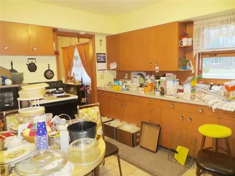 200 E Grant, Thorp, WI 54771 photo 10