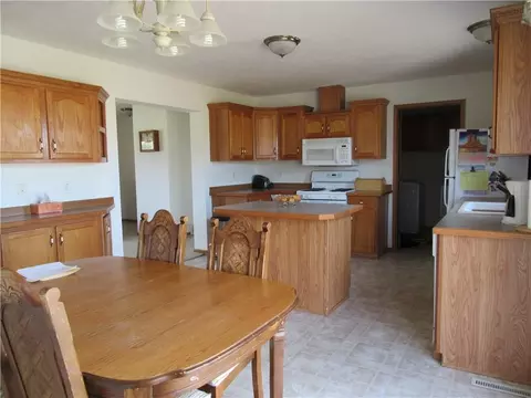 1703 9 12 St, Barron, WI 54812 photo 5
