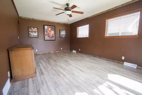 123 E 4th Ave, Stanley, WI 54768 photo 7