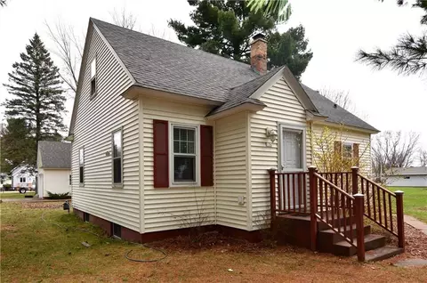 826 5th St, Chetek, WI 54728 photo 1