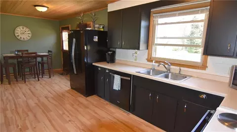 11 Chichester Dr, Chetek, WI 54728 photo 4