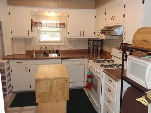 211 Main St, Cornell, WI 54732 photo 3