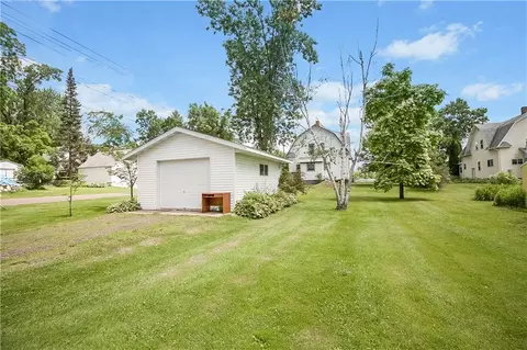 112 S 8th St, Cornell, WI 54732 photo 4