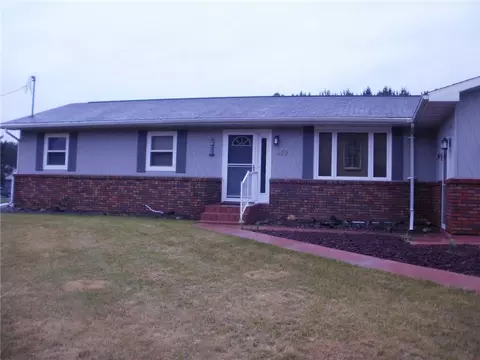 419 S Front St, Spooner, WI 54801 photo 2