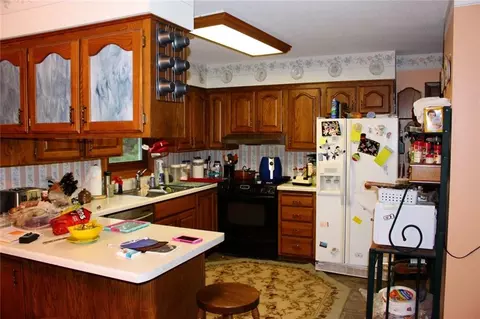 463 E Taylor Ave, Barron, WI 54812 photo 4
