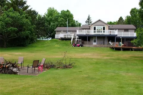 463 E Taylor Ave, Barron, WI 54812 photo 2