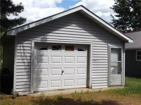 320 E River Ave East Ave, Bruce, WI 54819 photo 4