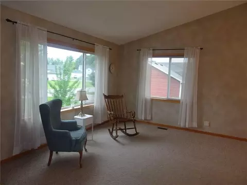 570 Summit St, Baldwin, WI 54002 photo 5