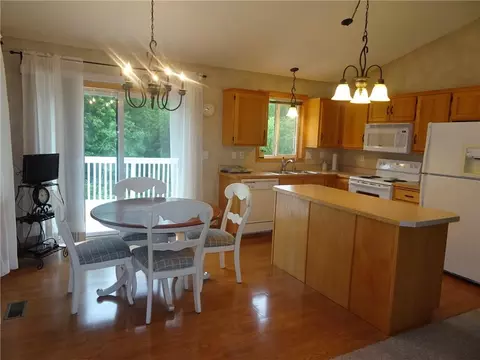 570 Summit St, Baldwin, WI 54002 photo 4