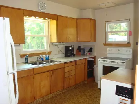 333 E River Ave, Barron, WI 54812 photo 14