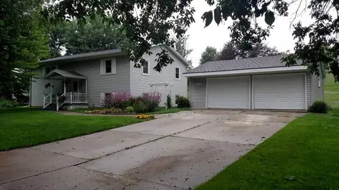 26210 W 1st Ave, Eleva, WI 54738 photo 1