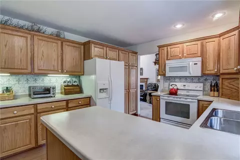604 Riverview Rd, Fall Creek, WI 54742 photo 10
