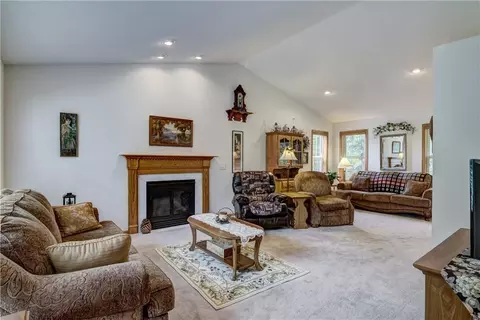 604 Riverview Rd, Fall Creek, WI 54742 photo 5