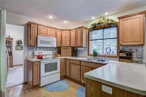 604 Riverview Rd, Fall Creek, WI 54742 photo 9