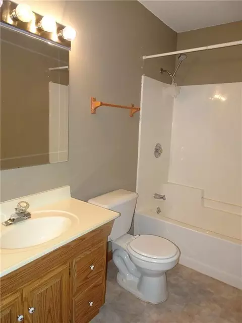 1960 Windmill Dr, Baldwin, WI 54002 photo 7