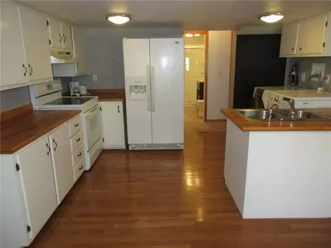 521 Leonard St, Chetek, WI 54728 photo 5