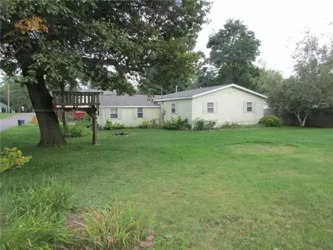 521 Leonard St, Chetek, WI 54728 photo 3