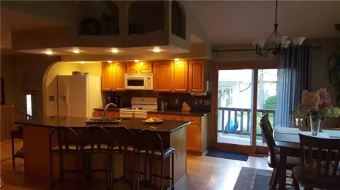 470 E Poplar Ave, Cameron, WI 54822 photo 4