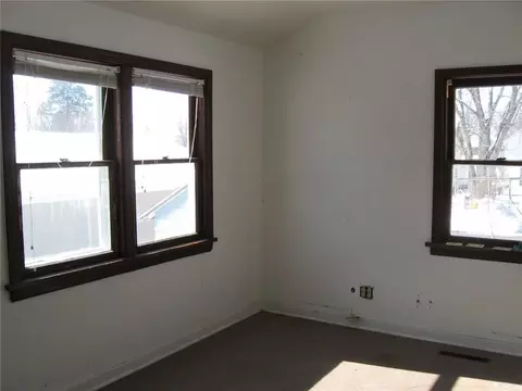 216 S 5th St, Cornell, WI 54732 photo 9