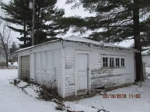 209 E 2nd Ave, Stanley, WI 54768 photo 17