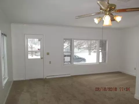 209 E 2nd Ave, Stanley, WI 54768 photo 6