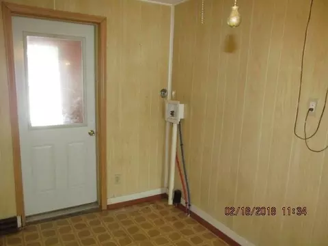209 E 2nd Ave, Stanley, WI 54768 photo 4