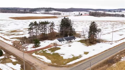 w18588 Maug Road, Strum, WI 54770 photo 4