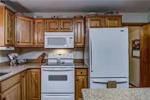 642 Willow St, Baldwin, WI 54002 photo 9