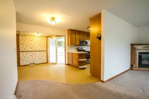 419 E 6th Ave, Stanley, WI 54768 photo 7