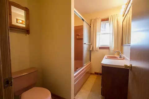 419 E 6th Ave, Stanley, WI 54768 photo 13