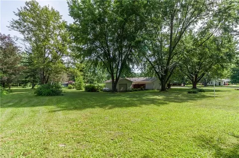 7204 Timber Ridge Ln, Eau Claire, WI 54701 photo 4