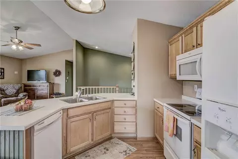 26235 W 2nd Ave, Eleva, WI 54738 photo 6