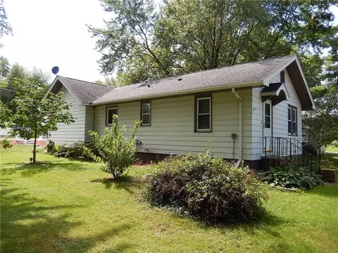 108 Main St, Downing, WI 54734 photo 2