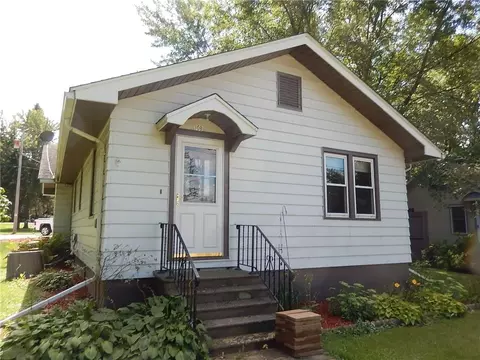 108 Main St, Downing, WI 54734 photo 3