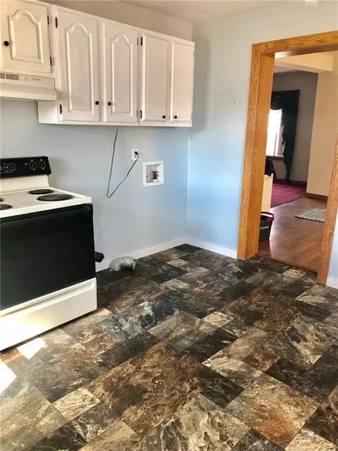 224 E 2nd Ave, Stanley, WI 54768 photo 8
