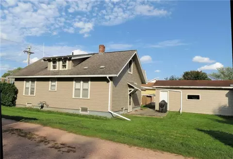220 E Monroe Ave, Barron, WI 54812 photo 4