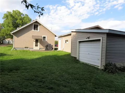 220 E Monroe Ave, Barron, WI 54812 photo 6