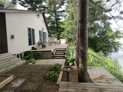 548 Lakeview Dr, Chetek, WI 54728 photo 8
