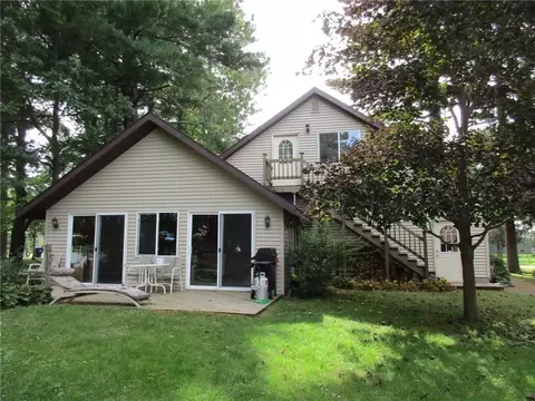 548 Lakeview Dr, Chetek, WI 54728 photo 5