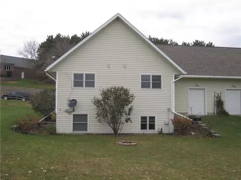 202 E 13th Ave, Bloomer, WI 54724 photo 3