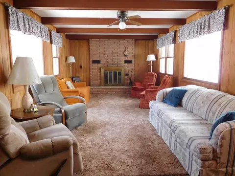 11649 Pearson Ln, Luck, WI 54853 photo 3
