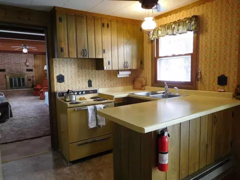 11649 Pearson Ln, Luck, WI 54853 photo 6