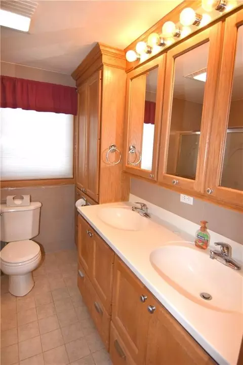 216 E Poplar Ave, Cameron, WI 54822 photo 17
