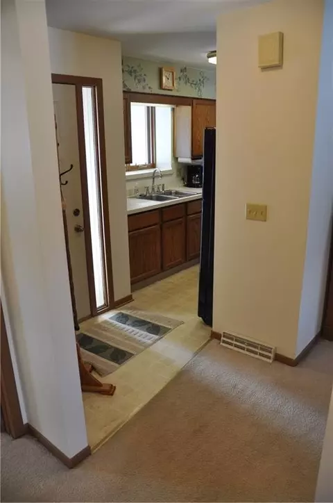 3028 Petunia Ln, Beloit, WI 53511 photo 11