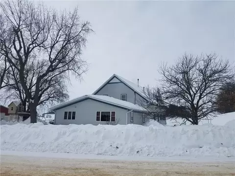 s8820 Bartig Road, Augusta, WI 54722 photo 3