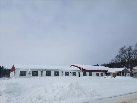 s8820 Bartig Road, Augusta, WI 54722 photo 2