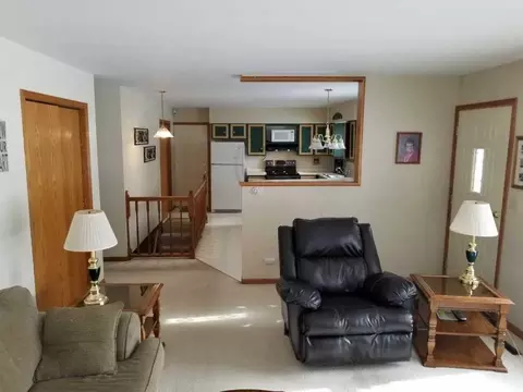 4404 E Hamilton Ave, Eau Claire, WI 54701 photo 2