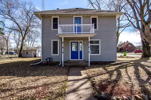 200 E Main St, Thorp, WI 54771 photo 3