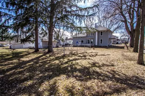 200 E Main St, Thorp, WI 54771 photo 30