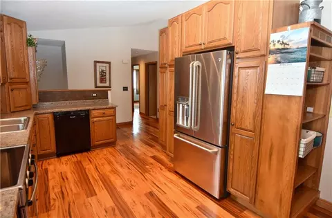 418 Skyview Ave, Cameron, WI 54822 photo 3